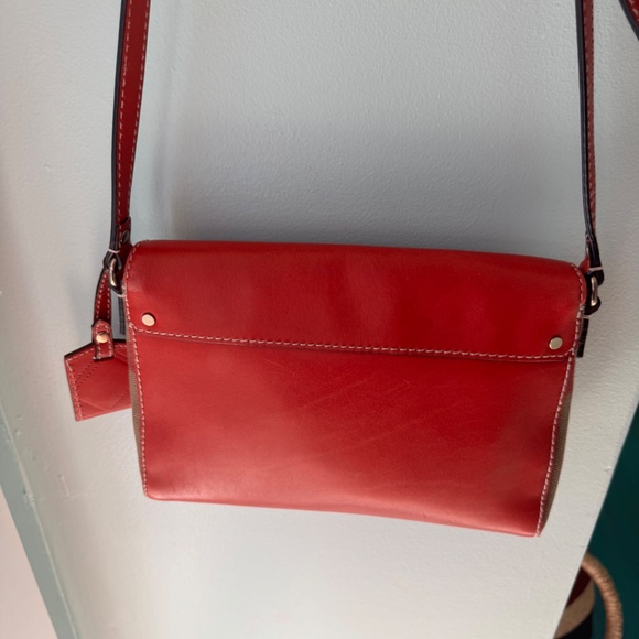 Burberry Cross Body bag. Authenticated. - Picture 2 of 5